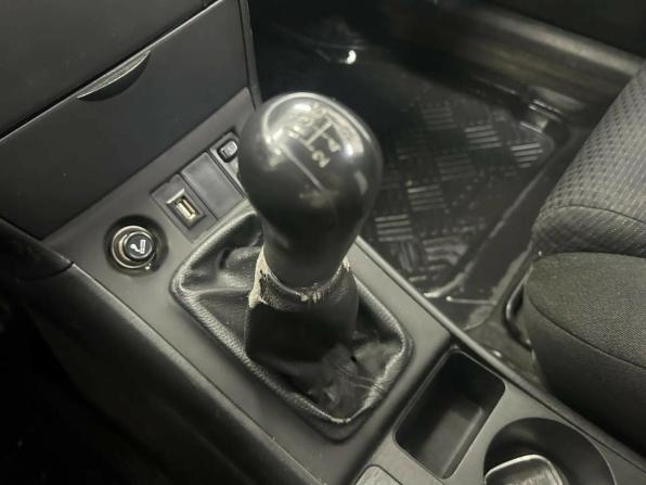 Toyota Corolla IX (E120 E130) Рестайлинг с пробегом 2006 года, цена 400 000 рублей, 295073 км, хэтчбек, Автокод Объявления