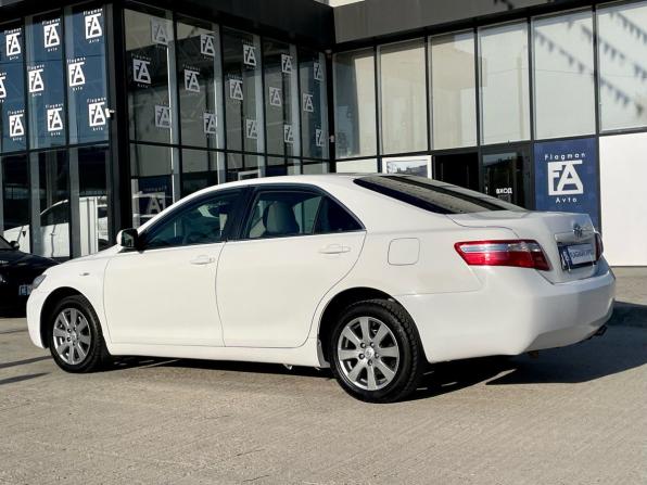 Toyota Camry VI (XV40) с пробегом 2007 года, цена 900 000 рублей, 296688 км, седан, Автокод Объявления