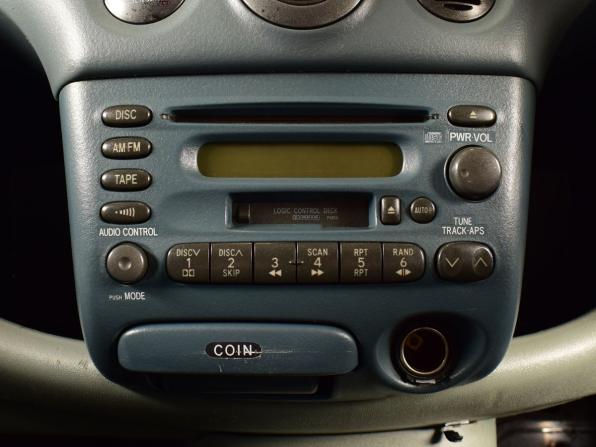 Toyota Vitz I (P10) с пробегом 2000 года, цена 349 995 рублей, 299999 км, хэтчбек, Автокод Объявления