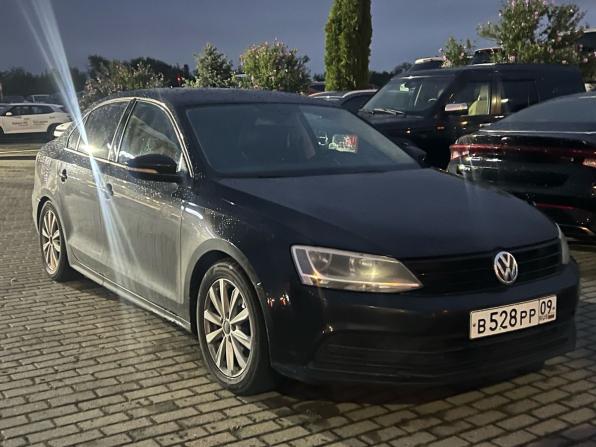 Volkswagen Jetta VI Рестайлинг с пробегом 2014 года, цена 875 000 рублей, 330032 км, седан, Автокод Объявления