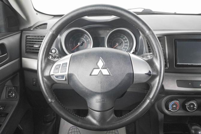 Mitsubishi Lancer X Рестайлинг с пробегом 2012 года, цена 899 000 рублей, 126000 км, седан, Автокод Объявления
