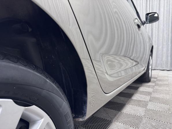 Renault Sandero II с пробегом 2018 года, цена 1 049 000 рублей, 73145 км, хэтчбек, Автокод Объявления