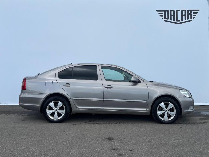 Skoda Octavia II (A5) Рестайлинг Санкт-Петербург  - изображение 6