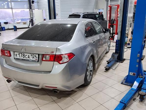 Honda Accord VIII с пробегом 2010 года, цена 930 000 рублей, 257716 км, седан, Автокод Объявления