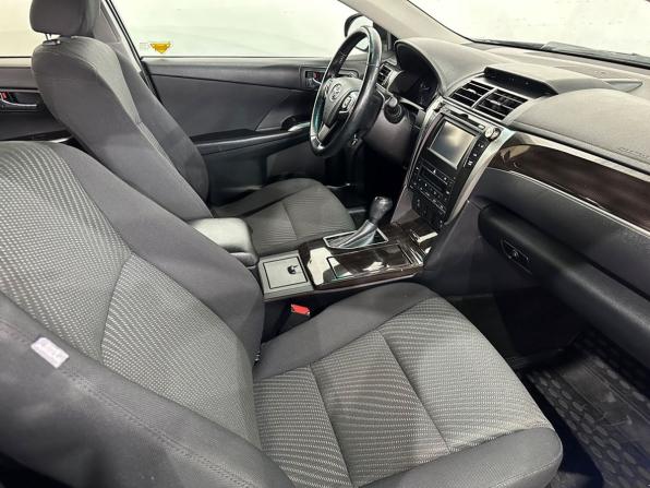 Toyota Camry VII (XV50) Рестайлинг с пробегом 2016 года, цена 1 725 000 рублей, 143130 км, седан, Автокод Объявления