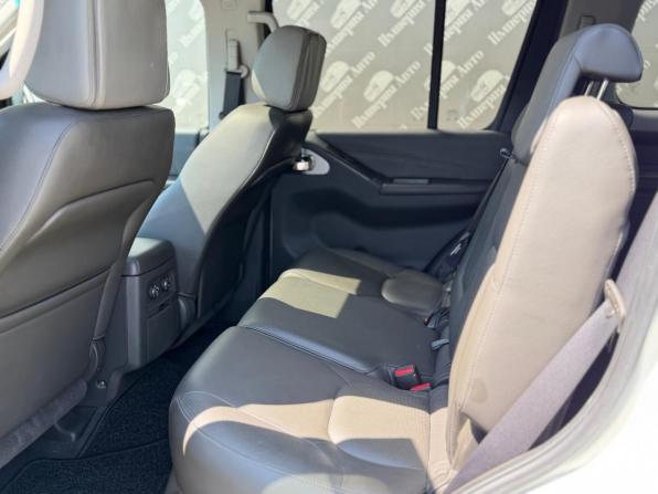 Nissan Pathfinder III Рестайлинг с пробегом 2012 года, цена 2 300 000 рублей, 50000 км, внедорожник, Автокод Объявления