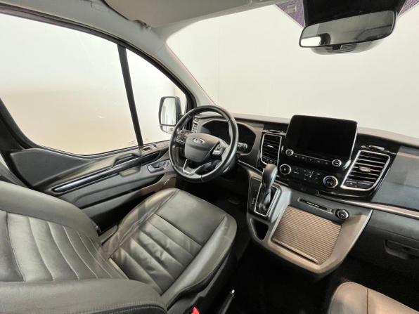Ford Tourneo Custom I Рестайлинг с пробегом 2019 года, цена 3 200 000 рублей, 208000 км, минивэн, Автокод Объявления