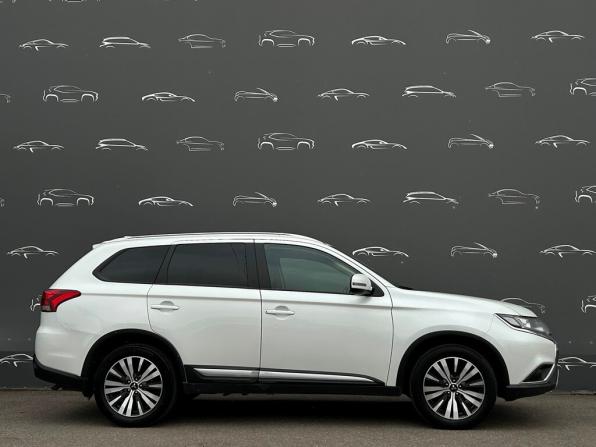 Mitsubishi Outlander III Рестайлинг 3 с пробегом 2021 года, цена 2 227 800 рублей, 151635 км, внедорожник, Автокод Объявления