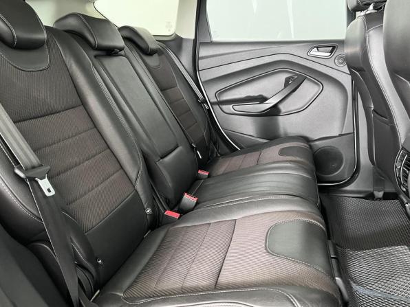 Ford Kuga II с пробегом 2014 года, цена 1 230 000 рублей, 137131 км, внедорожник, Автокод Объявления