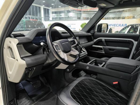 Land Rover Defender II с пробегом 2020 года, цена 4 950 000 рублей, 67728 км, внедорожник, Автокод Объявления