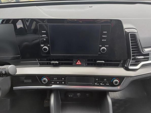 Kia Sportage V с пробегом 2022 года, цена 3 224 000 рублей, 80495 км, внедорожник, Автокод Объявления