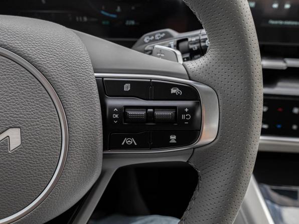 Kia Sportage V с пробегом 2025 года, цена 3 699 000 рублей, 228 км, внедорожник, Автокод Объявления