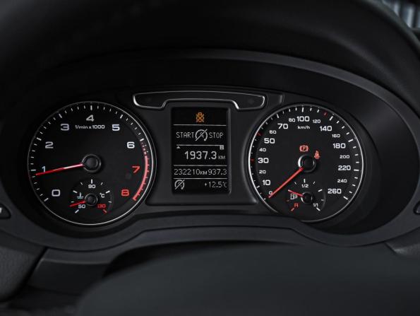 Audi Q3 I (8U) с пробегом 2013 года, цена 1 439 000 рублей, 232210 км, внедорожник, Автокод Объявления