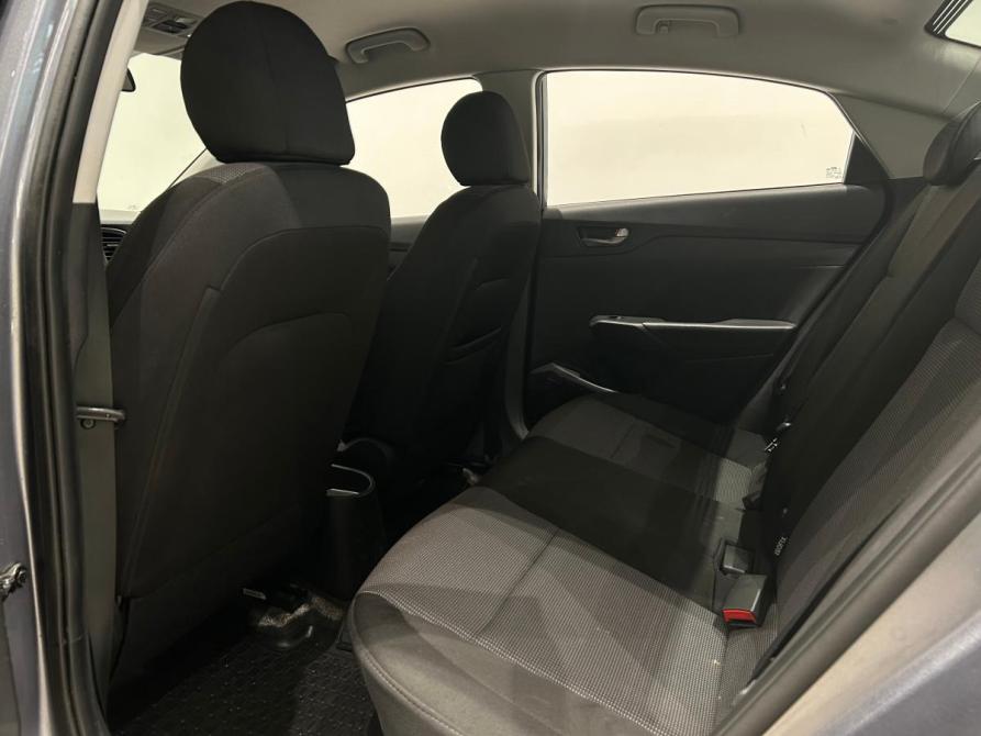 Hyundai Solaris II Санкт-Петербург  - изображение 13