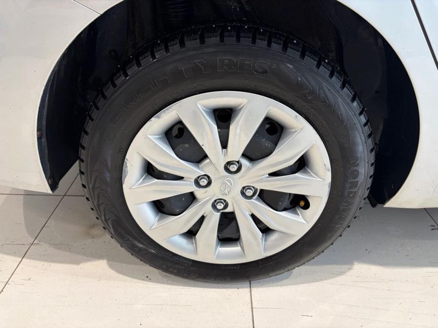 Hyundai Solaris II Екатеринбург  - изображение 18