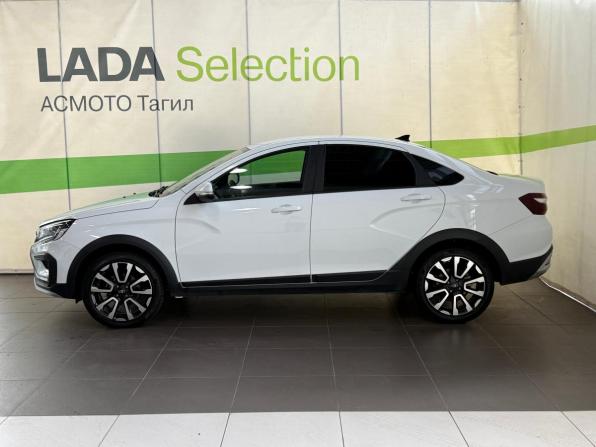 Lada (ВАЗ) Vesta I Рестайлинг (NG) с пробегом 2023 года, цена 1 299 000 рублей, 22000 км, седан, Автокод Объявления