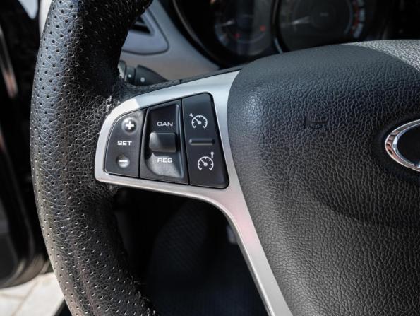 Lada (ВАЗ) Vesta I с пробегом 2018 года, цена 1 022 000 рублей, 90226 км, универсал, Автокод Объявления