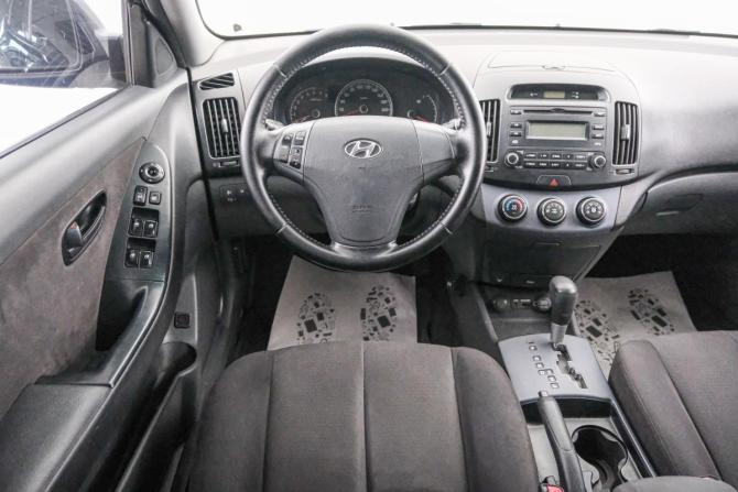 Hyundai Elantra IV (HD) с пробегом 2009 года, цена 849 000 рублей, 200000 км, седан, Автокод Объявления