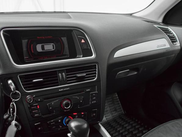 Audi Q5 I (8R) с пробегом 2010 года, цена 1 570 000 рублей, 122626 км, внедорожник, Автокод Объявления