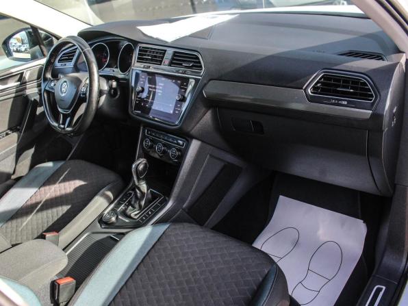 Volkswagen Tiguan II с пробегом 2019 года, цена 1 683 600 рублей, 286600 км, внедорожник, Автокод Объявления