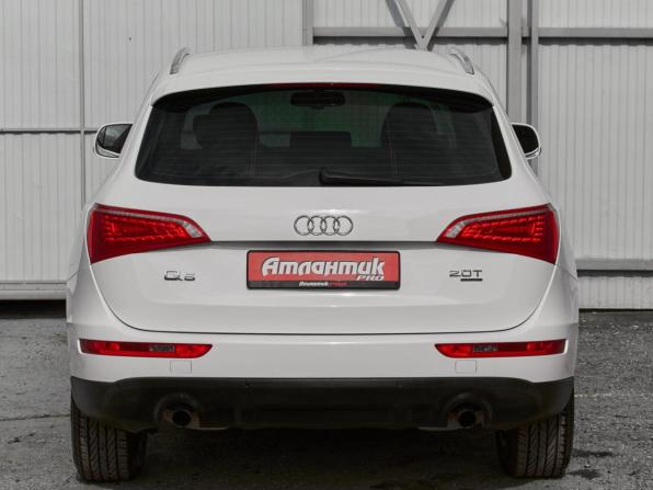 Audi Q5 I (8R) с пробегом 2010 года, цена 1 570 000 рублей, 122626 км, внедорожник, Автокод Объявления