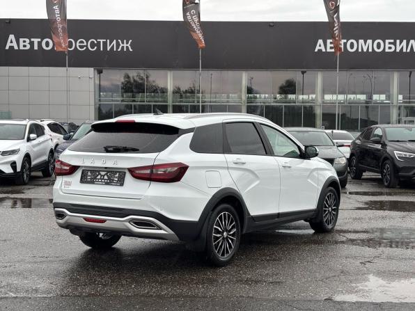 Lada (ВАЗ) Vesta I Рестайлинг (NG) с пробегом 2024 года, цена 1 588 000 рублей, 12223 км, универсал, Автокод Объявления