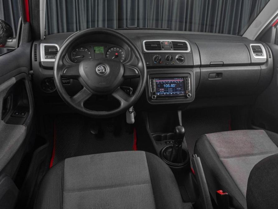 Skoda Fabia II Рестайлинг Тюмень  - изображение 6