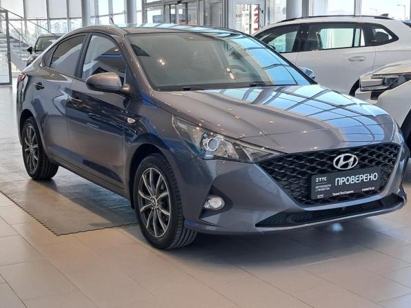 Hyundai Solaris II Рестайлинг с пробегом 2021 года, цена 1 743 000 рублей, 26000 км, седан, Автокод Объявления