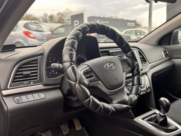 Hyundai Elantra VI (AD) с пробегом 2016 года, цена 1 200 000 рублей, 232547 км, седан, Автокод Объявления