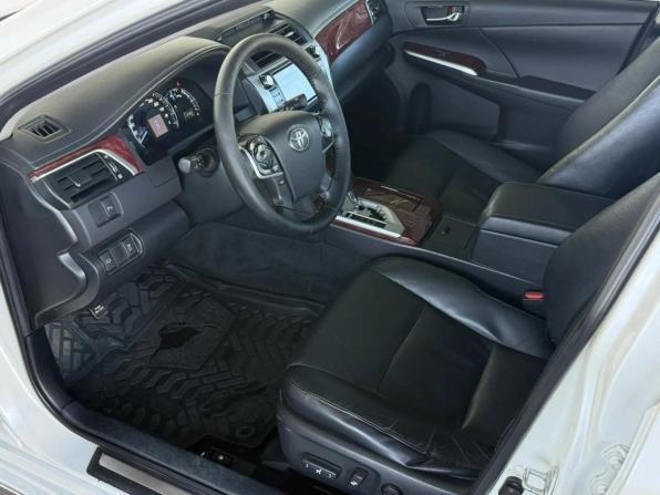 Toyota Camry VII (XV50) с пробегом 2014 года, цена 1 590 000 рублей, 313464 км, седан, Автокод Объявления