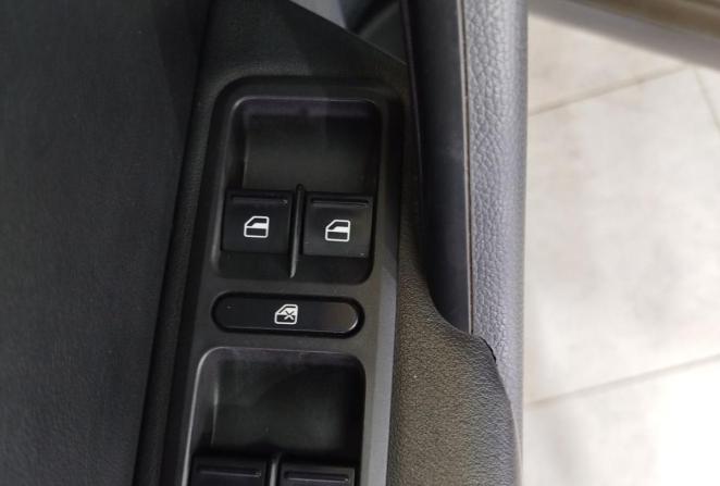Skoda Yeti I Рестайлинг с пробегом 2017 года, цена 1 860 000 рублей, 66460 км, внедорожник, Автокод Объявления