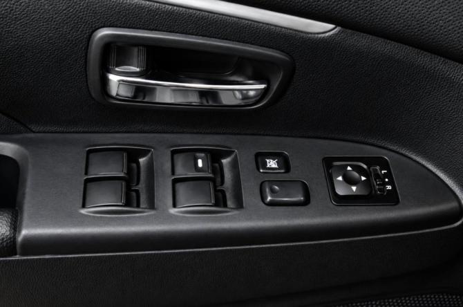 Mitsubishi ASX I с пробегом 2012 года, цена 1 319 000 рублей, 150000 км, внедорожник, Автокод Объявления