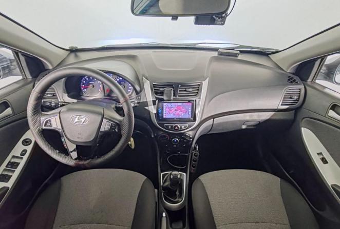 Hyundai Solaris I с пробегом 2012 года, цена 620 000 рублей, 212430 км, седан, Автокод Объявления