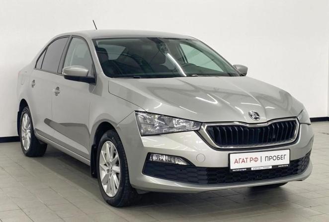 Skoda Rapid II с пробегом 2021 года, цена 1 619 000 рублей, 78104 км, лифтбек, Автокод Объявления