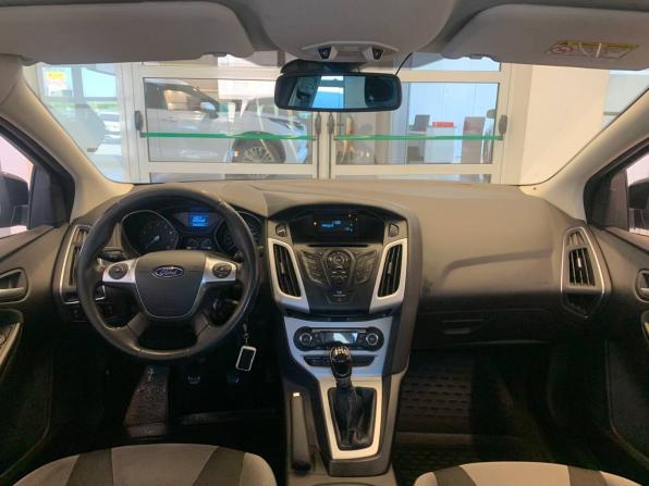 Ford Focus III с пробегом 2014 года, цена 850 000 рублей, 101594 км, седан, Автокод Объявления