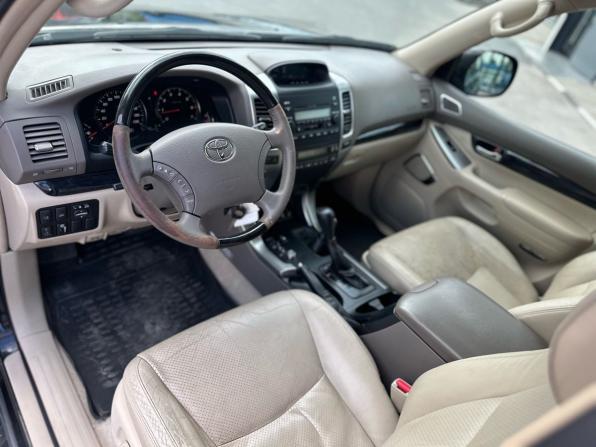 Toyota Land Cruiser Prado 120 Series Рестайлинг с пробегом 2008 года, цена 1 900 000 рублей, 278762 км, внедорожник, Автокод Объявления