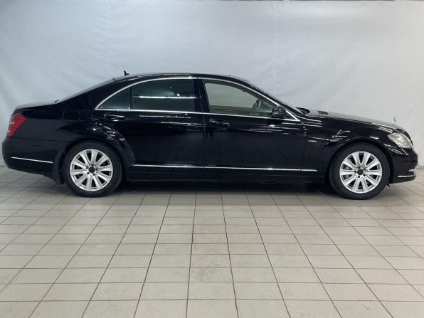 Mercedes-Benz S-Класс V (W221) Рестайлинг с пробегом 2011 года, цена 1 280 000 рублей, 284267 км, седан, Автокод Объявления