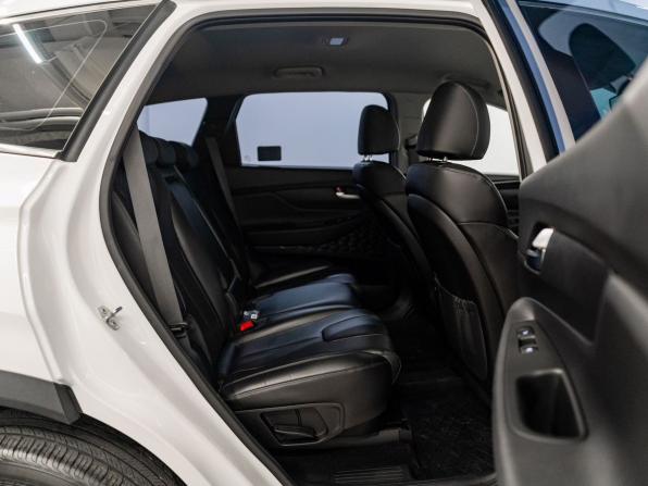 Hyundai Santa Fe IV Рестайлинг с пробегом 2020 года, цена 3 290 000 рублей, 83000 км, внедорожник, Автокод Объявления