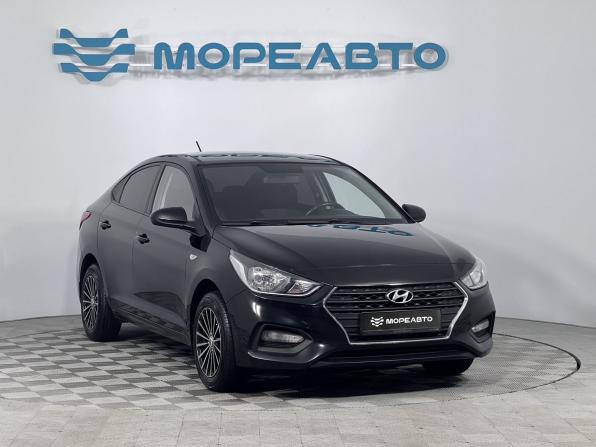 Hyundai Solaris II с пробегом 2018 года, цена 1 490 000 рублей, 126239 км, седан, Автокод Объявления