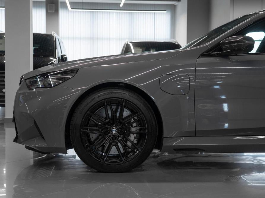 BMW M5 VII (G90) Москва  - изображение 30