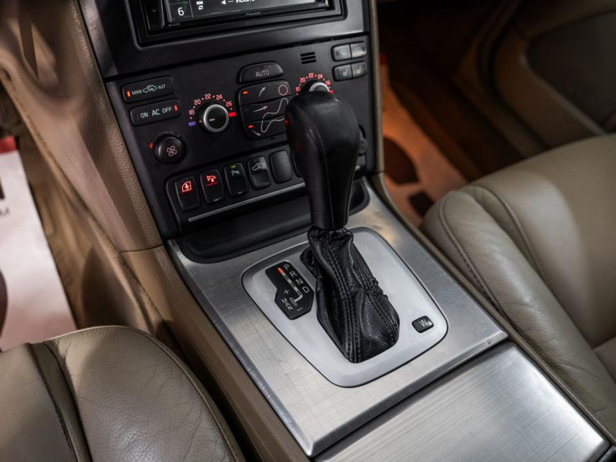 Volvo XC90 I Рестайлинг Иркутск  - изображение 11