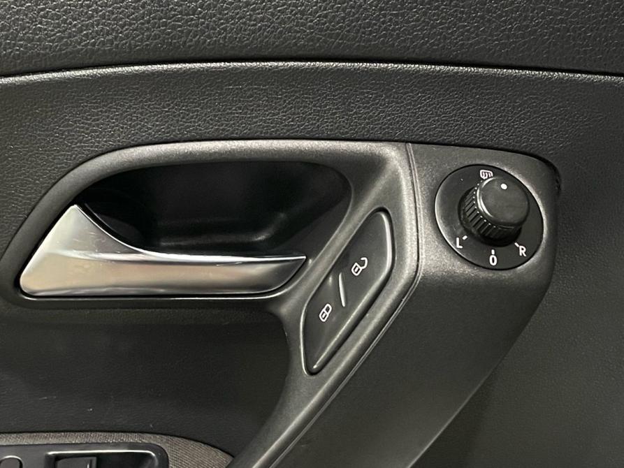 Volkswagen Polo V Рестайлинг Пермь  - изображение 17