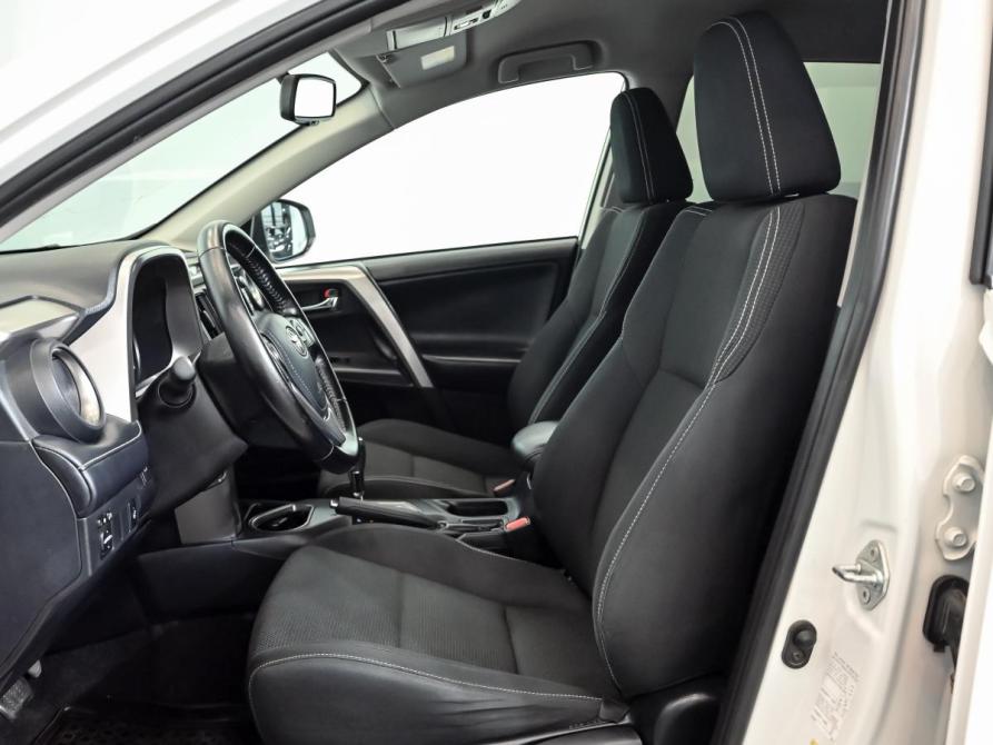 Toyota RAV4 IV (XA40) Рестайлинг Екатеринбург  - изображение 9