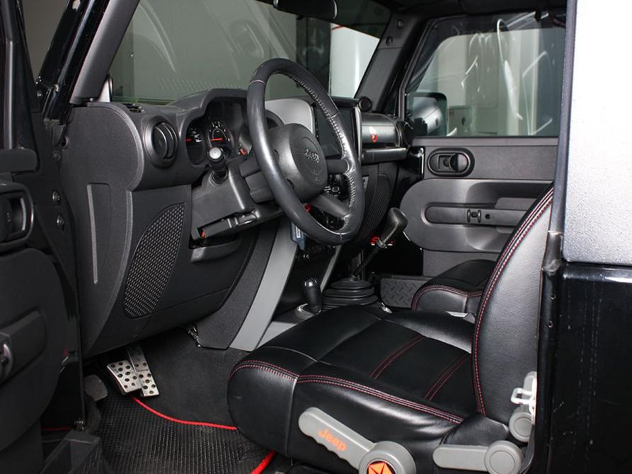 Jeep Wrangler III (JK) Казань  - изображение 16