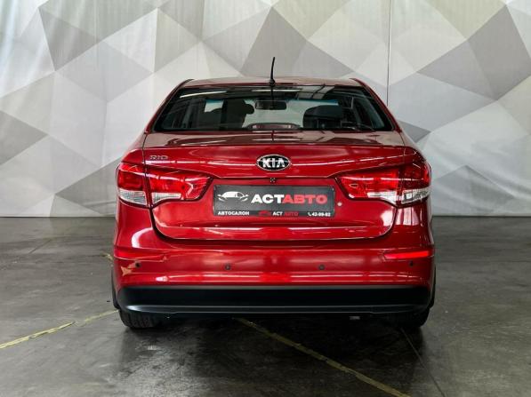 Kia Rio III Рестайлинг с пробегом 2016 года, цена 950 000 рублей, 131696 км, седан, Автокод Объявления