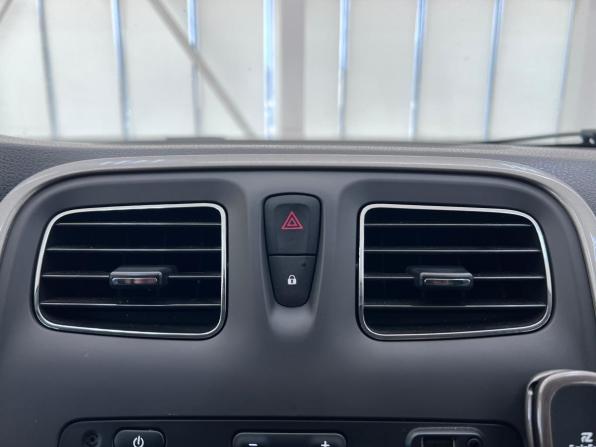 Renault Logan II Рестайлинг с пробегом 2020 года, цена 1 160 000 рублей, 114780 км, седан, Автокод Объявления