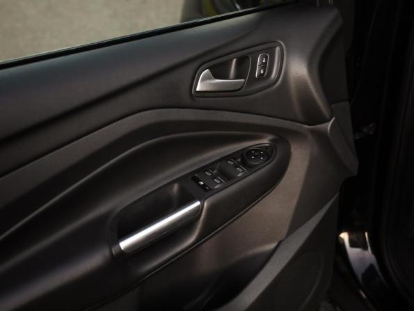Ford Kuga II Рестайлинг с пробегом 2019 года, цена 1 799 000 рублей, 53852 км, внедорожник, Автокод Объявления