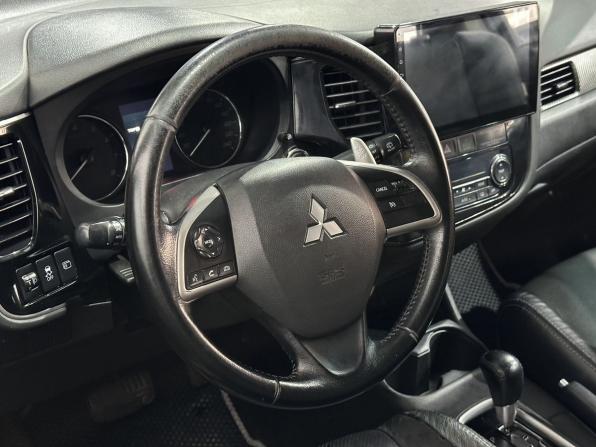 Mitsubishi Outlander III с пробегом 2014 года, цена 1 210 000 рублей, 217000 км, внедорожник, Автокод Объявления