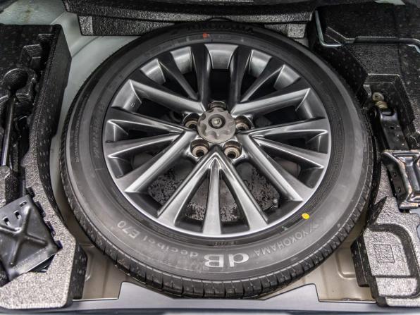 Toyota Camry VII (XV50) Рестайлинг с пробегом 2016 года, цена 2 098 000 рублей, 173000 км, седан, Автокод Объявления