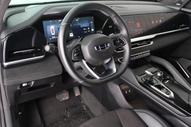 Geely Monjaro I с пробегом 2024 года, цена 3 615 000 рублей, 32015 км, внедорожник, Автокод Объявления